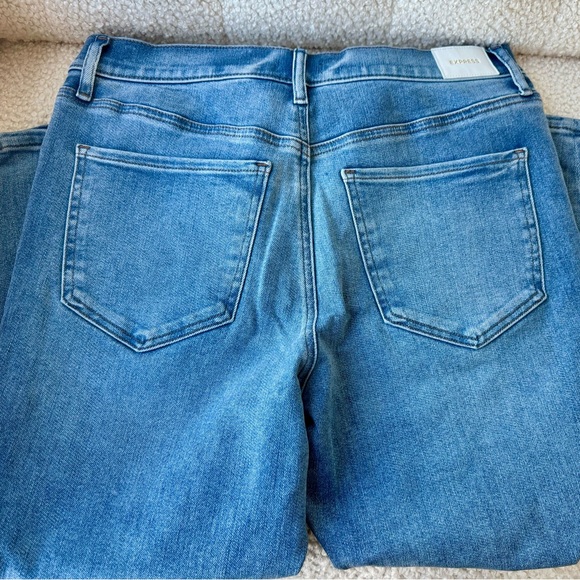Express Medium Wash Distressed High Rise Skinny Jeans Size 14 Short - Picture 3 of 7